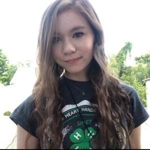 Meet your Posher, Alexia